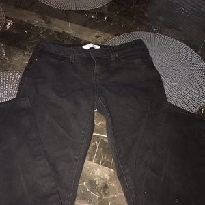 Black skinny jeans